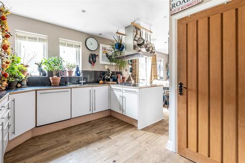 undefined, BEECHWOOD PARK, SOUTH LEATHERHEAD, KT22