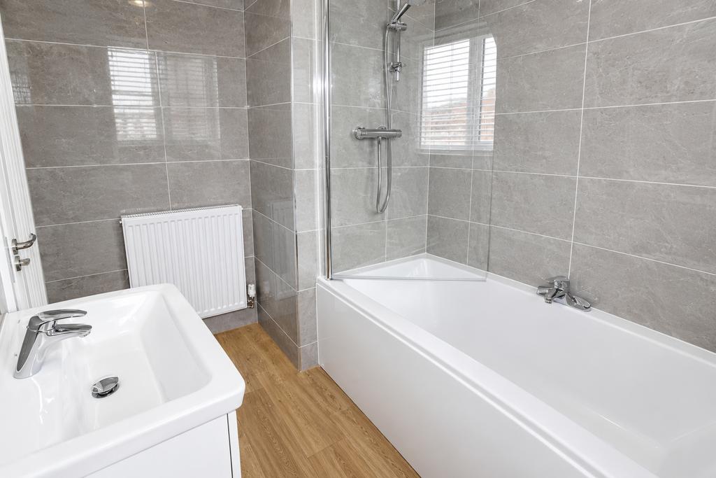 House in Solihull - More