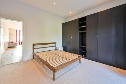 1 bedroom flat for sale, Mundania Road, East Dulwich, London, SE22