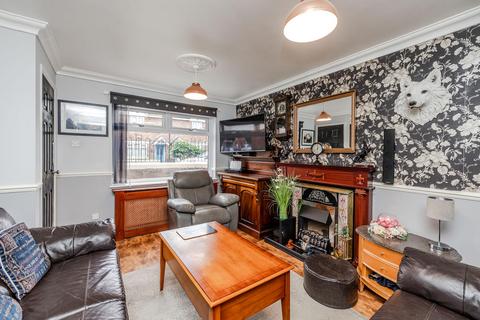 2 bedroom semi-detached house for sale, Braydon Drive, North Shields