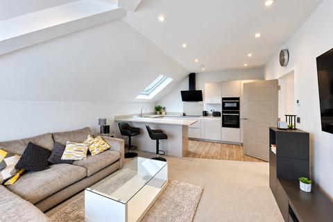 3 bedroom penthouse for sale, 41 Leyland Road, Merseyside PR9