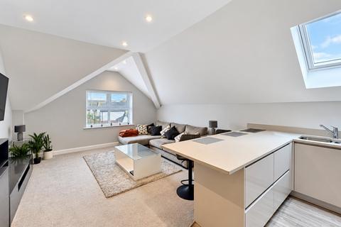 3 bedroom penthouse for sale, 41 Leyland Road, Merseyside PR9