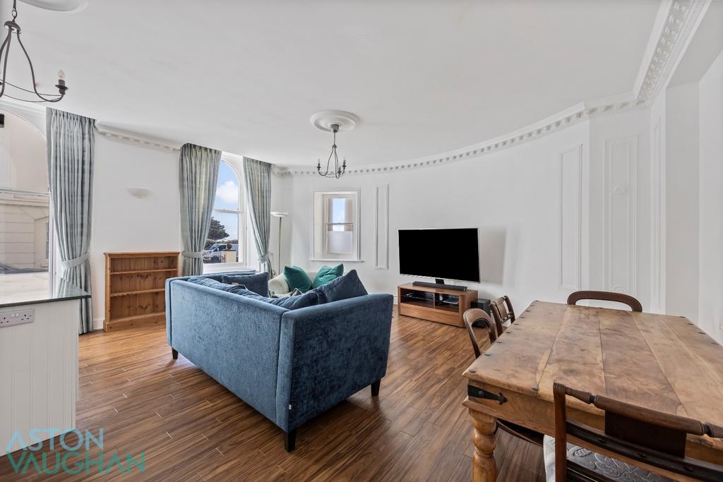 Apartment in Brighton - View 4
