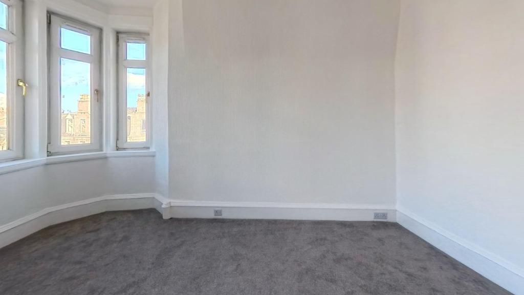 Apartment in Aberdeen - View 3