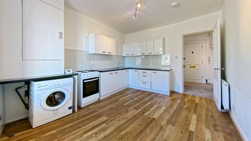 Apartment in Aberdeen - View 4