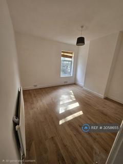 2 bedroom terraced house to rent, Gladys Terrace, Smethwick, B67