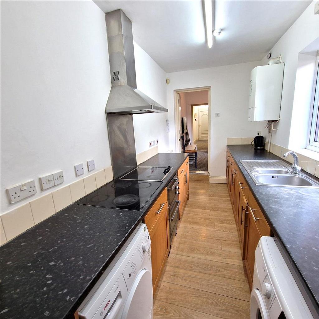 House in Birmingham - View 4