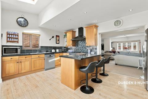 3 bedroom semi-detached house for sale, Ongar Road, Stondon Massey, CM15
