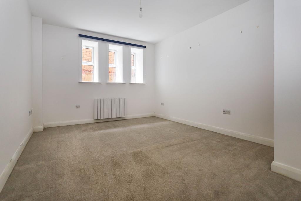 Apartment in Bournemouth - View 3