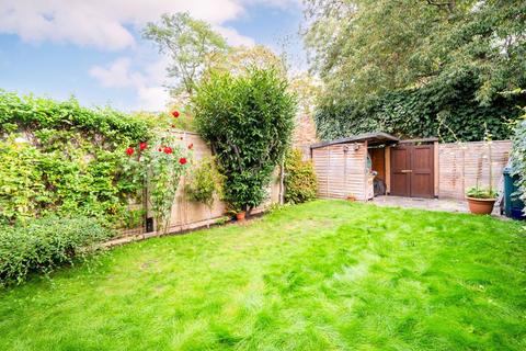3 bedroom house for sale, Deans Road, London W7