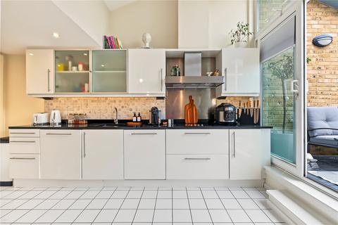 2 bedroom apartment for sale, The Grainstore, Royal Victoria Dock