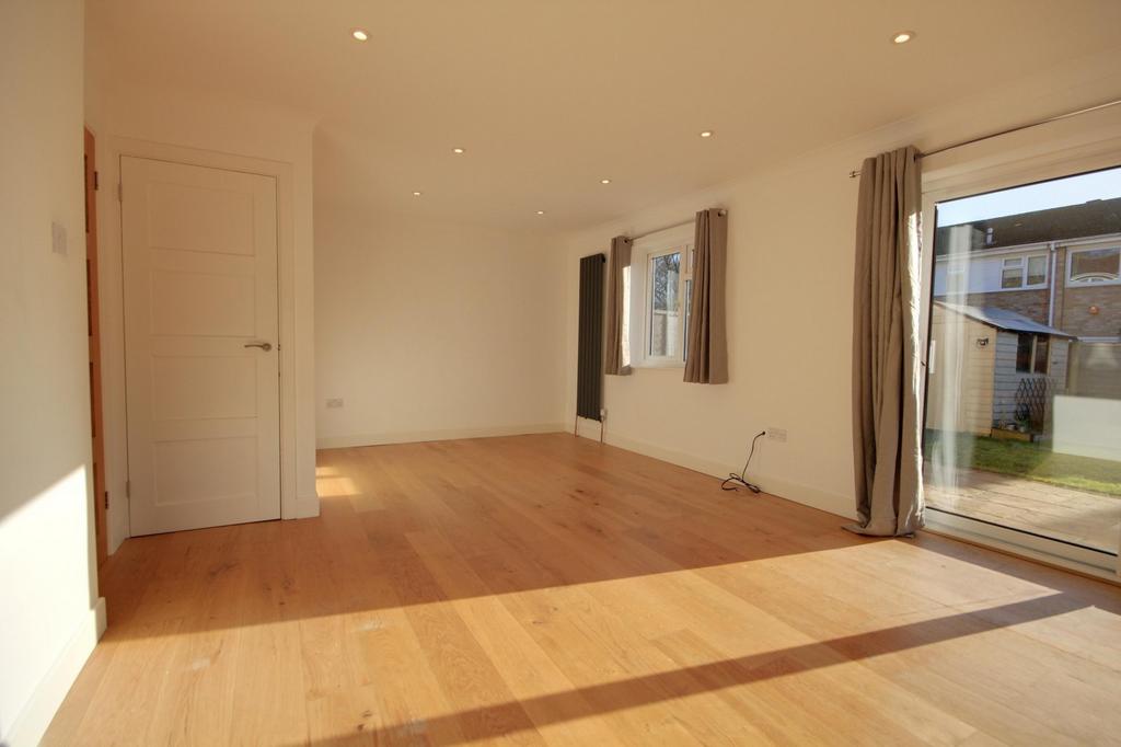 House in Reading - View 3