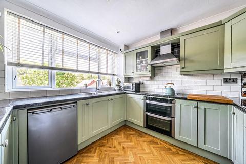 4 bedroom townhouse for sale, Sunningvale Avenue, Westerham TN16