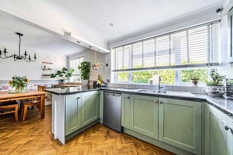 4 bedroom townhouse for sale, Sunningvale Avenue, Westerham TN16