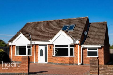 5 bedroom detached bungalow for sale, Garth Crescent, Alvaston