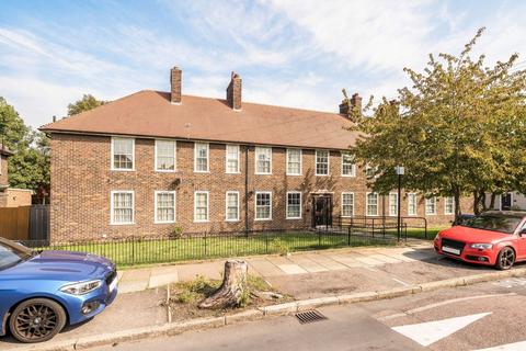 1 bedroom flat for sale, Inigo Jones Road, Charlton