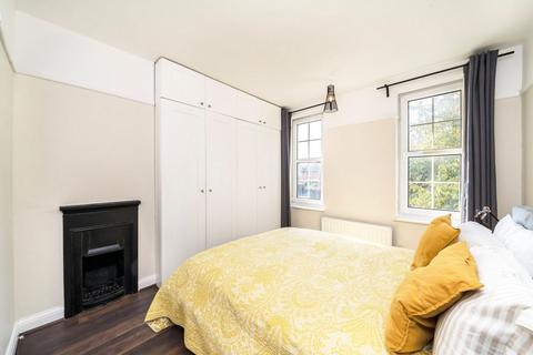 1 bedroom flat for sale, Inigo Jones Road, Charlton