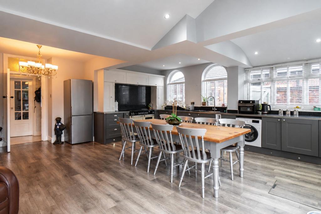 House in Leicester - View 2