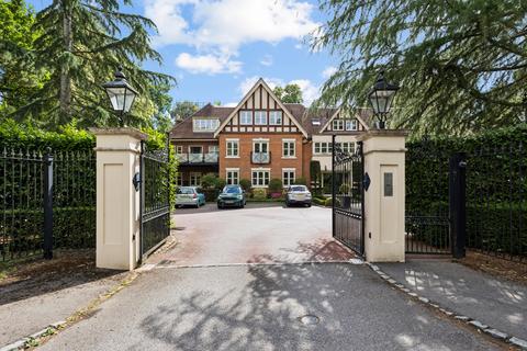 2 bedroom penthouse for sale, Brockenhurst Road, Ascot