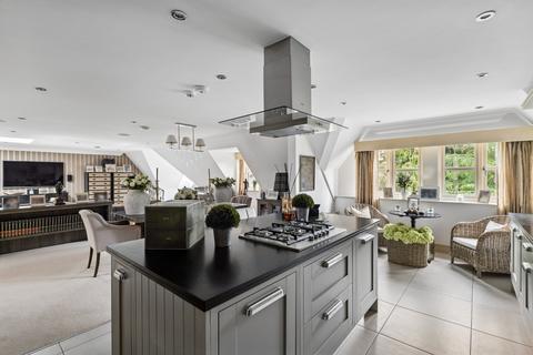 2 bedroom penthouse for sale, Brockenhurst Road, Ascot