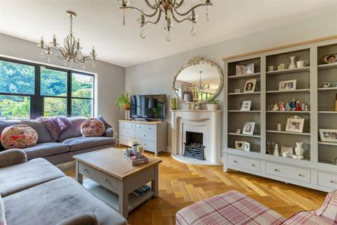 4 bedroom semi-detached house for sale, Steels Lane, Oxshott
