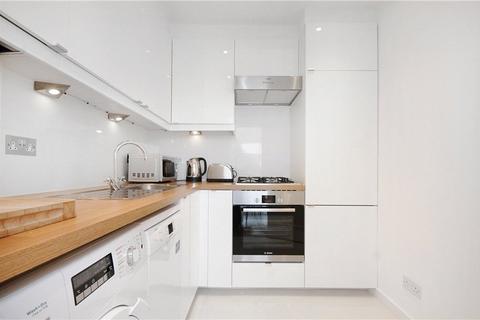 1 bedroom flat to rent, Chesham Street, Belgravia, London
