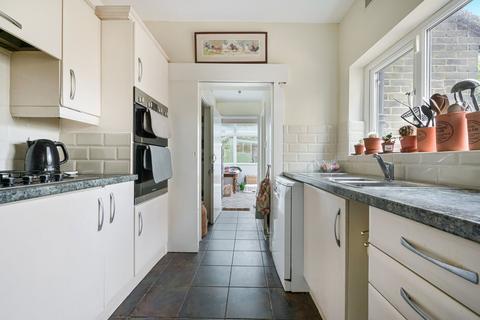 2 bedroom semi-detached house for sale, Barrow Green Road, Oxted RH8