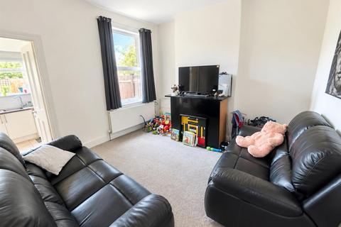 2 bedroom terraced house for sale, Spencer Road, Mitcham Junction, Mitcham
