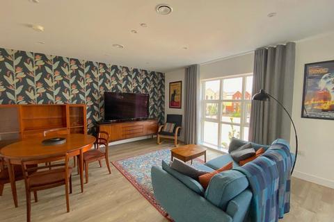 2 bedroom flat for sale, Marleigh Avenue, Cambridge