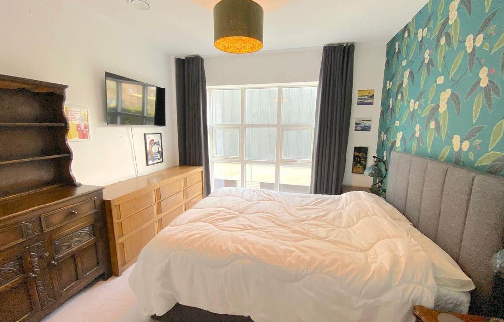 Apartment in Cambridge, Fen Ditton - View 5