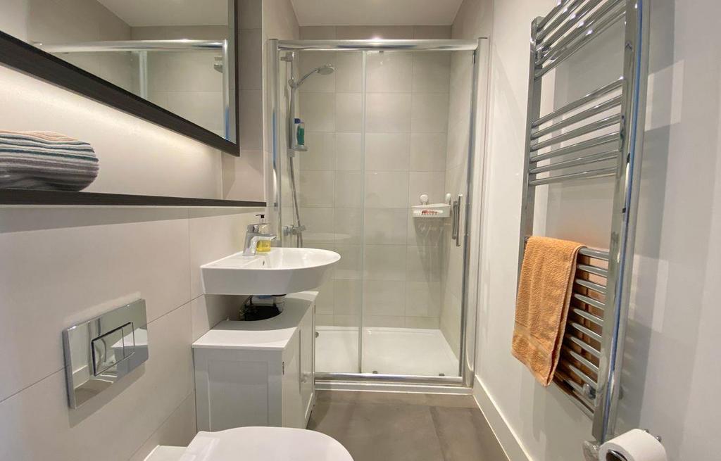Apartment in Cambridge, Fen Ditton - More