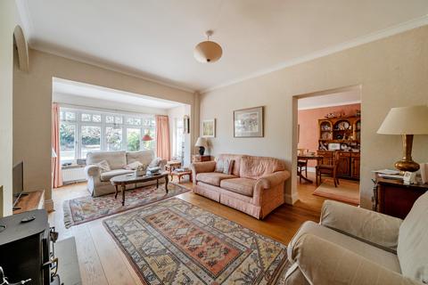4 bedroom detached house for sale, York Road, Farnham, GU9