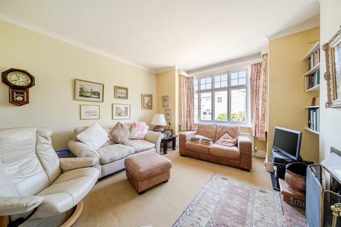 4 bedroom detached house for sale, York Road, Farnham, GU9