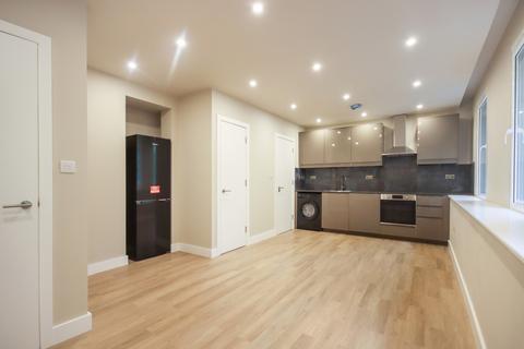 1 bedroom flat to rent, North End, Croydon, CR0