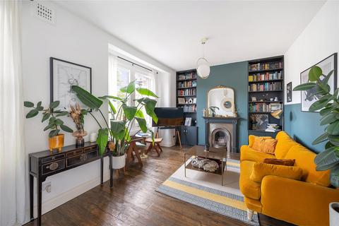 2 bedroom maisonette for sale, Aylmer Road, London, W12