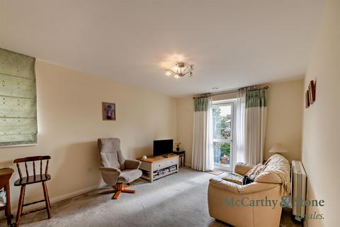 2 bedroom apartment for sale, Charlotte Court, 2A Mill Road, Southport