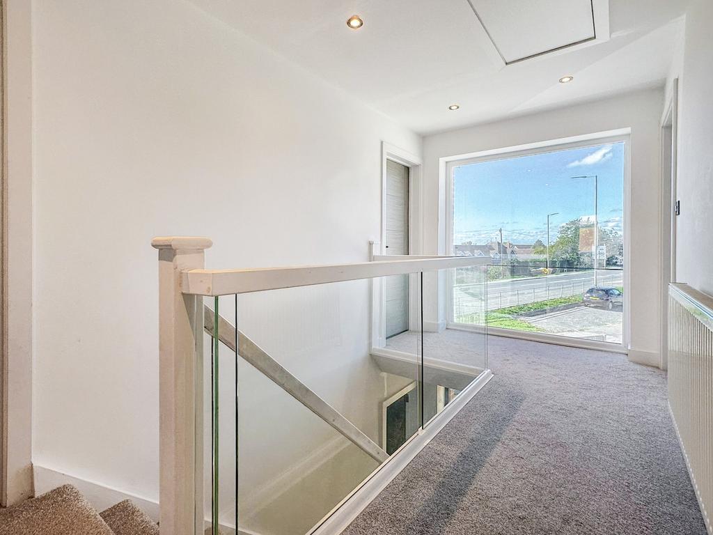 House in Reading - View 5