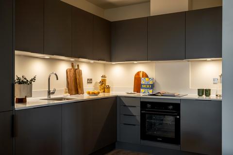 2 bedroom apartment to rent, Flat 33, Aquifer House, 10 Mill Road, 