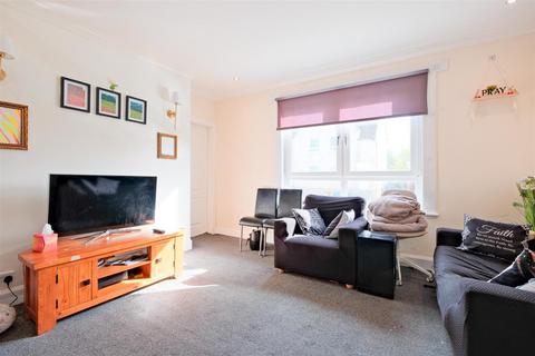 1 bedroom apartment for sale, Beechwood Drive, Coatbridge