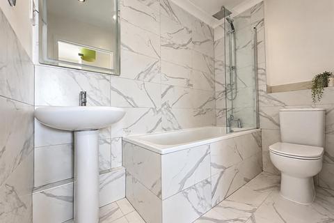 1 bedroom flat for sale, Pannells Court, Hounslow