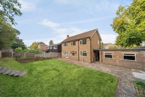 4 bedroom detached house for sale, Hawthorndene Road, Hayes, Kent, BR2