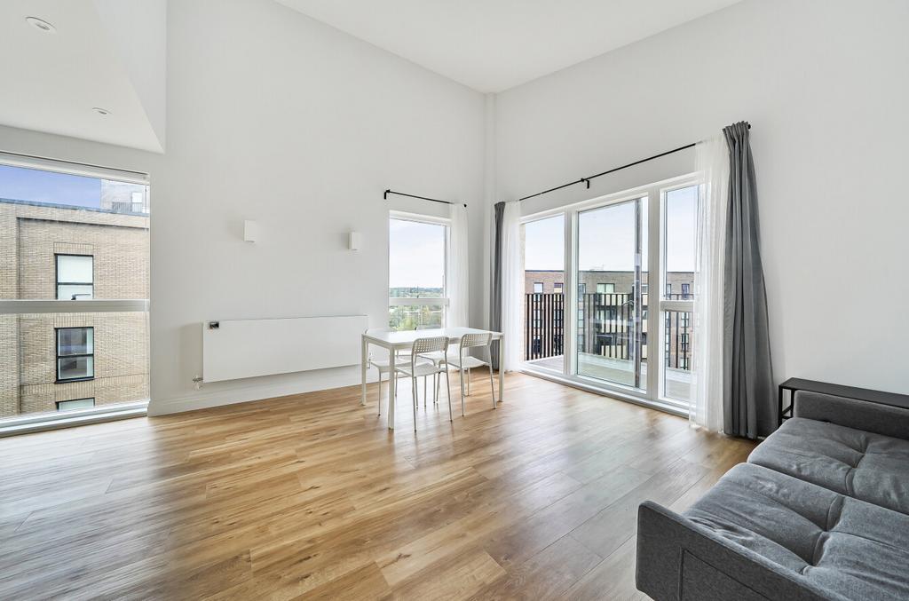 Apartment in Berkshire - View 2
