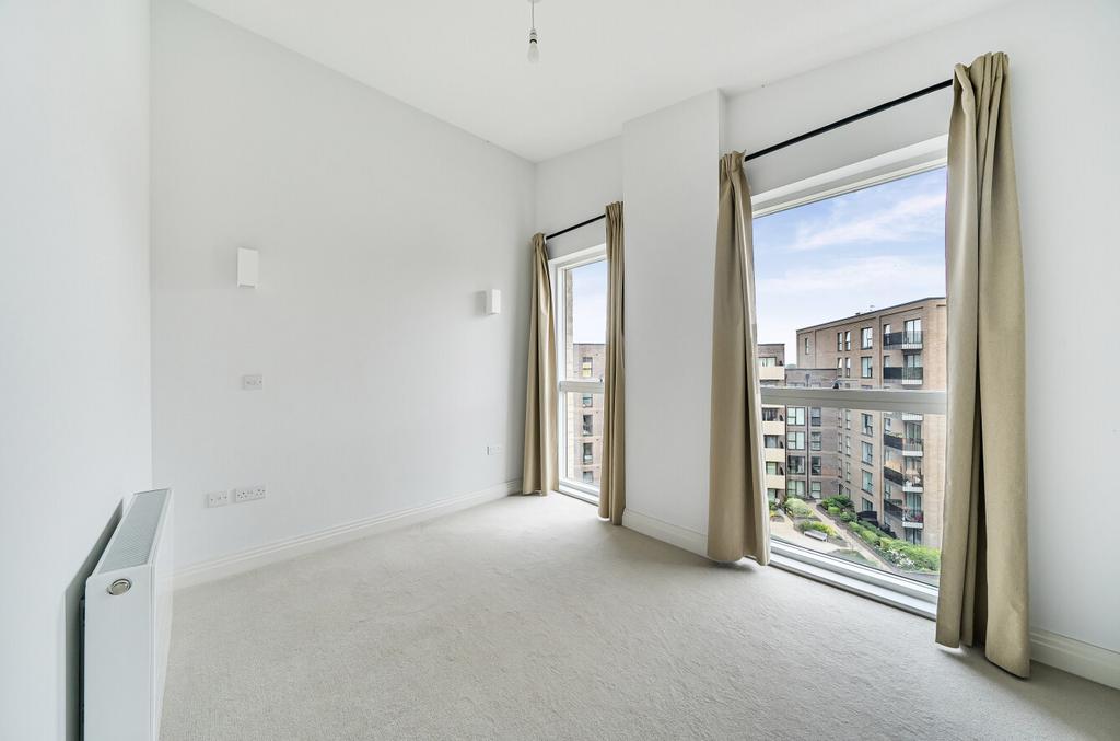 Apartment in Berkshire - More
