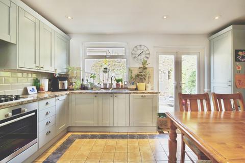 3 bedroom terraced house for sale, Woodward Road, DAGENHAM, Essex, RM9