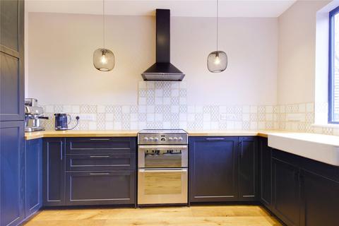 4 bedroom semi-detached house for sale, Gordon Road, London, N11