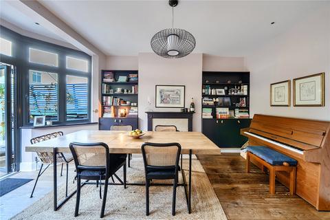 4 bedroom semi-detached house for sale, Gordon Road, London, N11