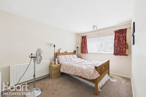 4 bedroom end of terrace house to rent, Smithergill Court, Heelands