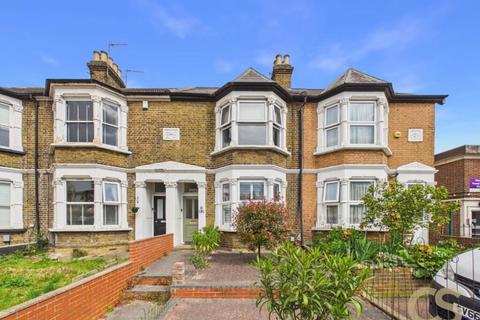 2 bedroom apartment for sale, Turners Hill, Waltham Cross EN8