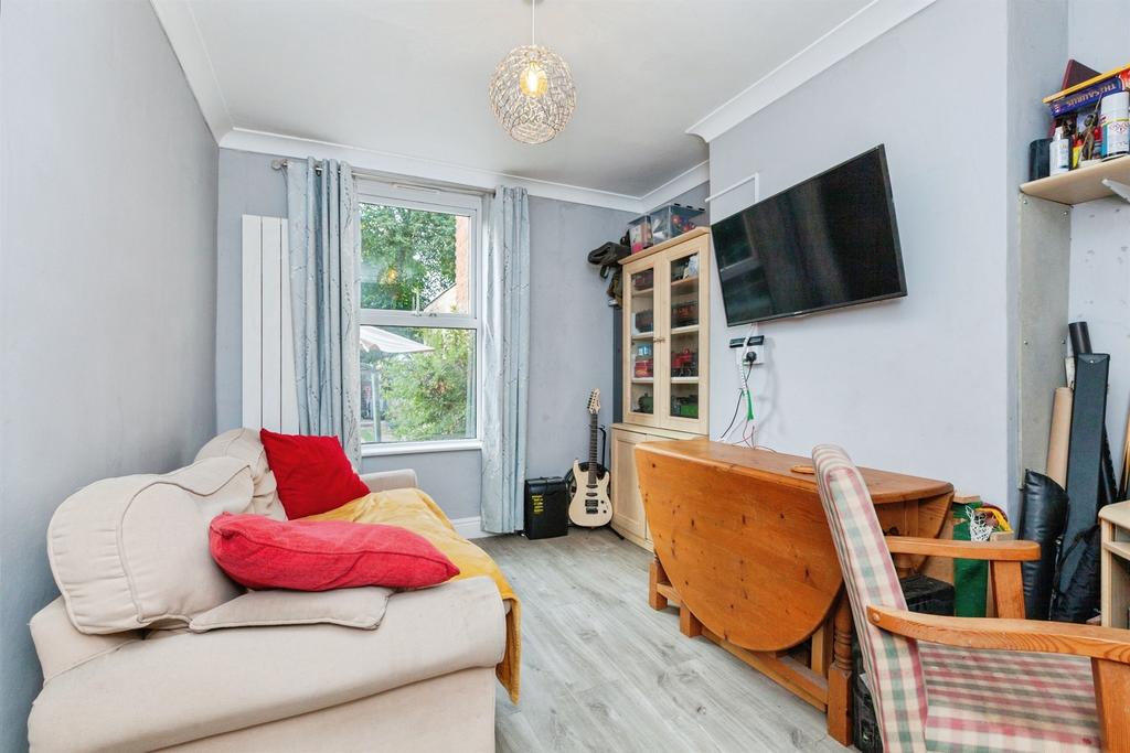 House in Leicester, Aylestone Park - View 4