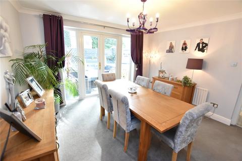 4 bedroom detached house for sale, Howard Drive, Hampshire GU14